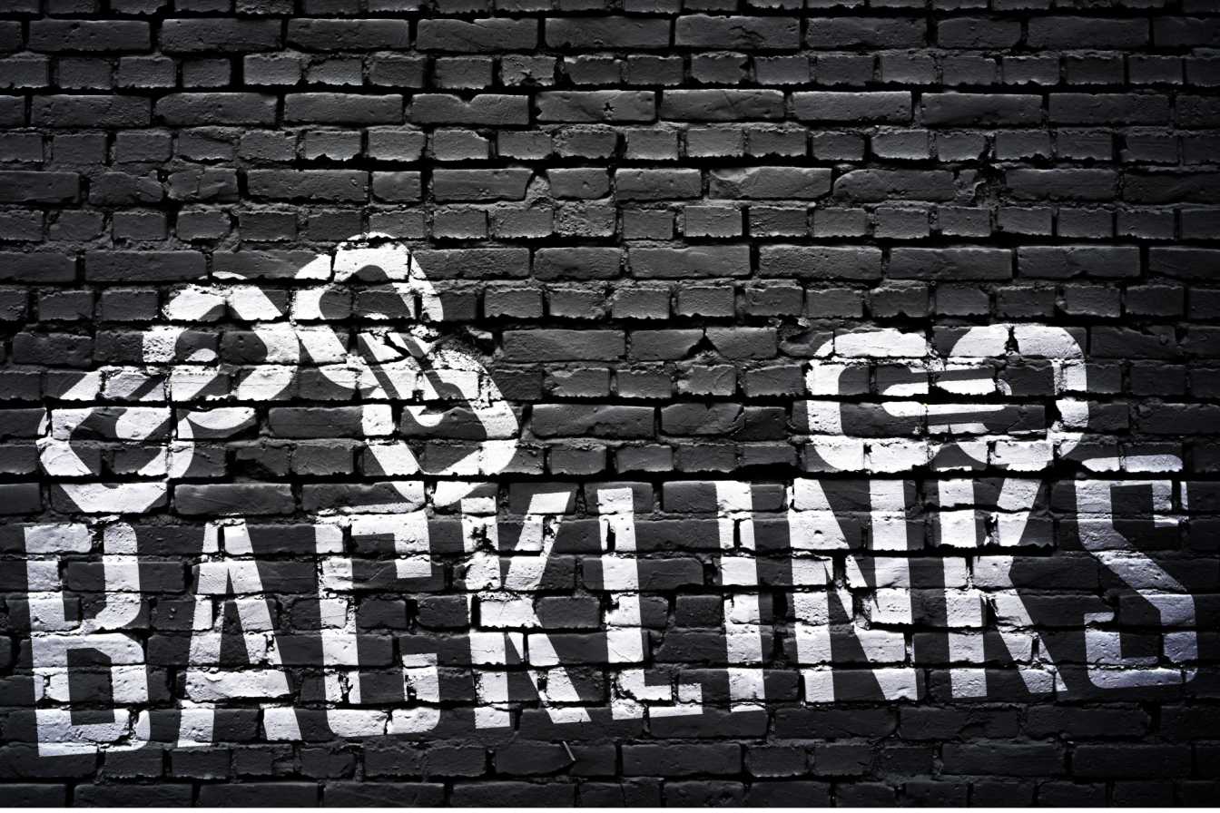 Track Backlinks and Referring Domains